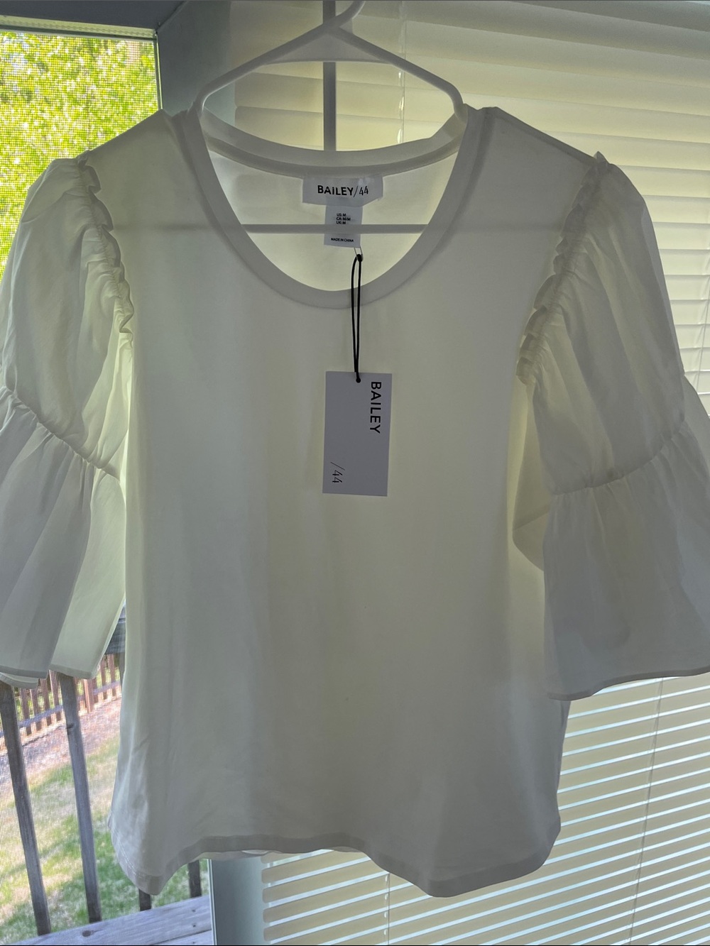 Bailey 44 White Ruffle Sleeve Blouse